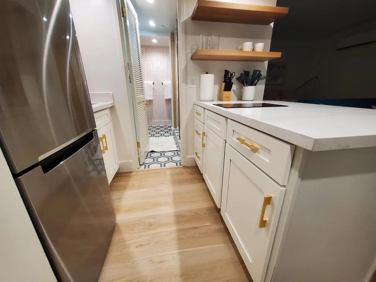 Apartmanhotel S&N Lux Suite-Free Parking-King Bed-Kitchen-Wifi Honolulu